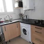 Lovely Studio Heart Of Paris